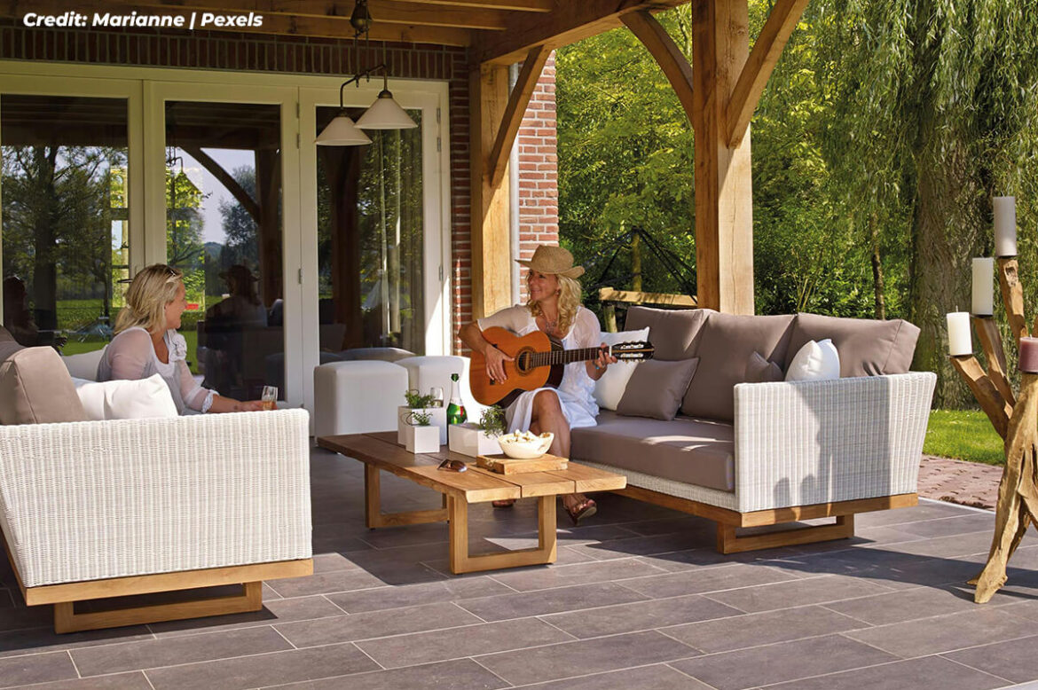 Vinyl Flooring for Semi-Outdoor Spaces: Dos, Don’ts, and Everything in Between