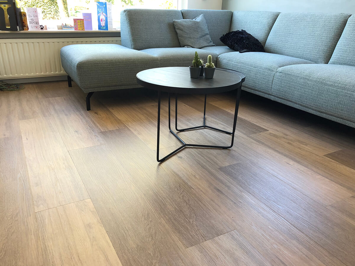 Can-Vinyl-Match-the-Look-of-Real-Timber