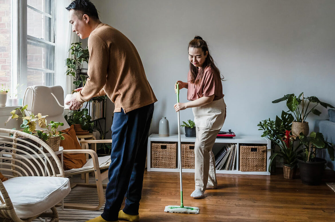 How Do You Spring Clean a Home With Hardwood Floors? 10 Must-Remember Dos and Don’ts
